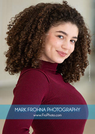 Ava Greenberg 2025 Headshots-17