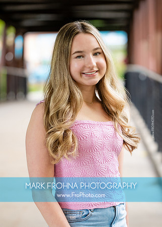 Fro Senior Models Three Bridges 2025 Emily-1
