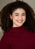 Ava Greenberg 2025 Headshots-11