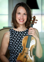 Pamela Simmons Headshot 2024-8