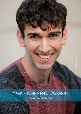 Luke Hahn Headshot 2025-20