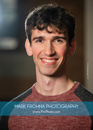 Luke Hahn Headshot 2025-16
