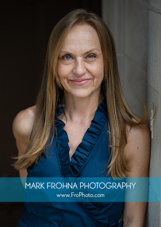 Lynette Knapp Headshot 2025-6