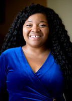 Ariel Andrew Headshot 2025-2