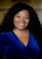 Ariel Andrew Headshot 2025-1