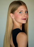 Molly Nack Dance Headshot 2025-6