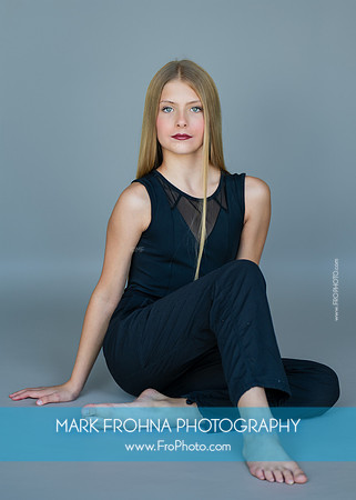 Molly Nack Dance Headshot 2025-11
