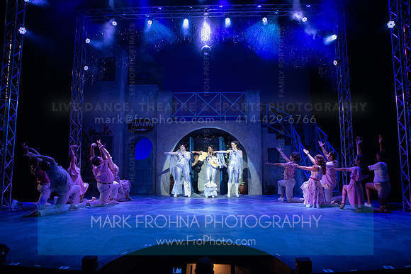 Skylight Mamma Mia Xtras-469