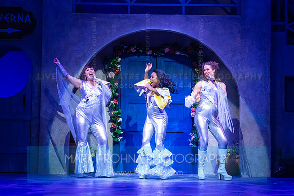Skylight Mamma Mia Xtras-421