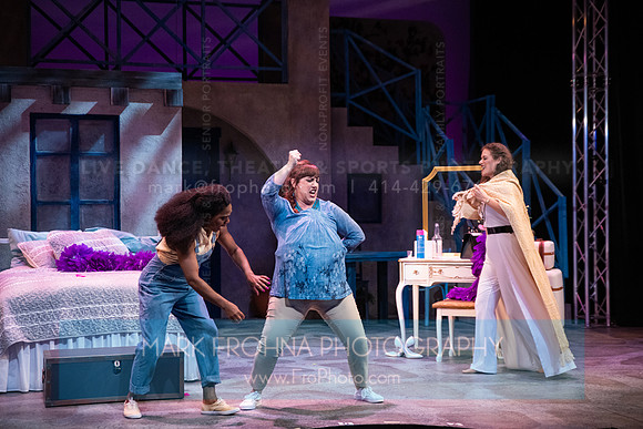 Skylight Mamma Mia Xtras-217
