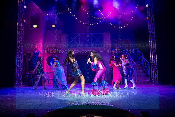 Skylight Mamma Mia Xtras-262
