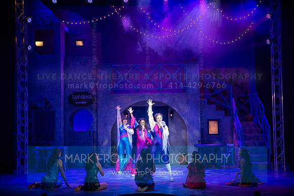 Skylight Mamma Mia Xtras-252