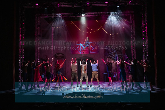 Skylight Mamma Mia Xtras-299