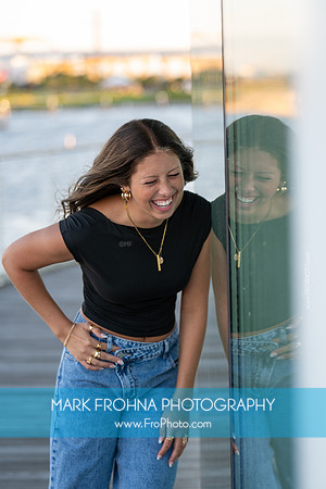2026 Senior Johanna Downtown-1227