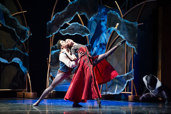 Milwaukee Ballet Mirror Mirror-102