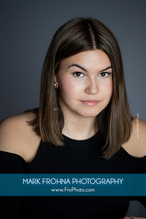 Emma Hipp Headshots 2025-30