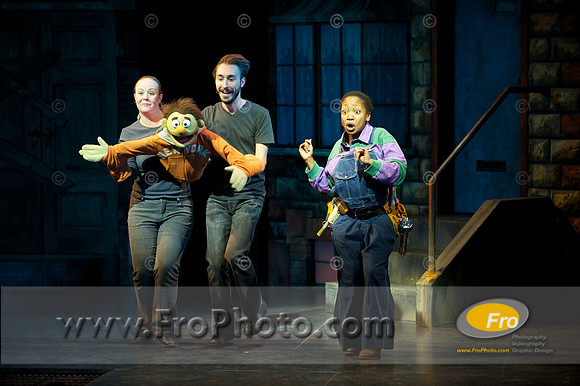 Skylight Avenue Q Highlights 114