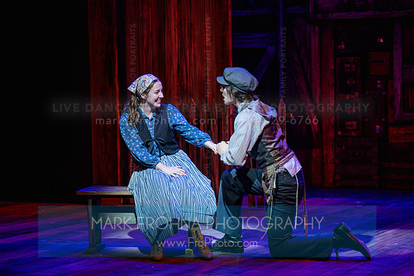 Skylight Fiddler on the Roof Selects-124
