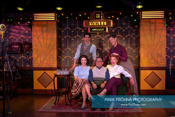 Milwaukee Rep Wonderful Life Radio Play Company-4