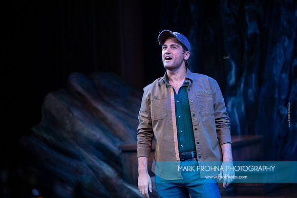 Milwaukee Rep Come From Away Adam-1