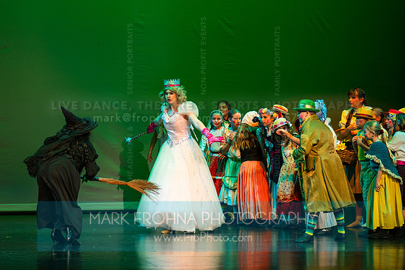 KM Wizard of Oz Munchkins-52