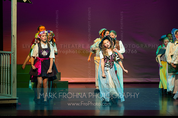 KM Wizard of Oz Munchkins-39