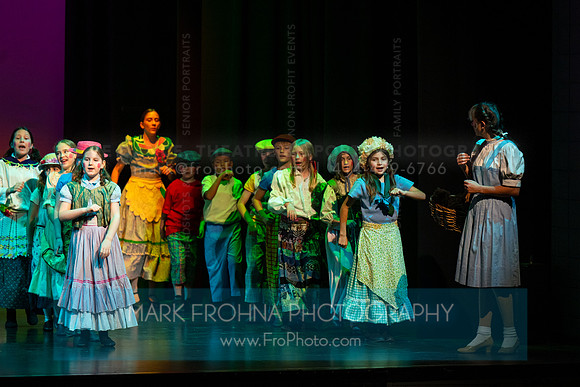 KM Wizard of Oz Munchkins-19