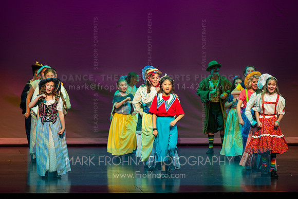 KM Wizard of Oz Munchkins-16