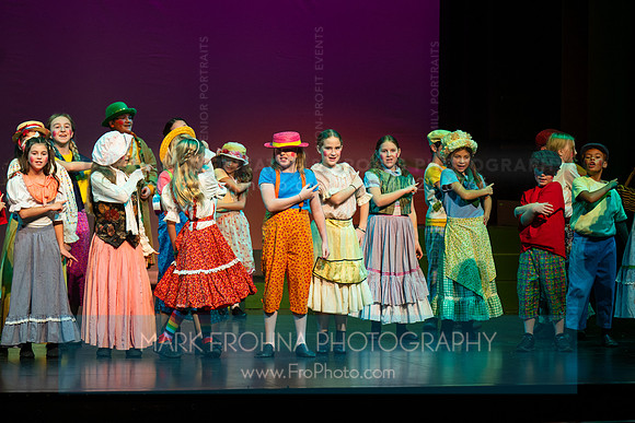 KM Wizard of Oz Munchkins-11