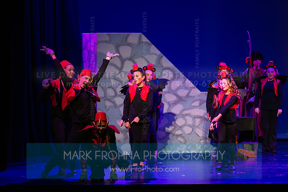 KM Wizard of Oz Munchkins-89