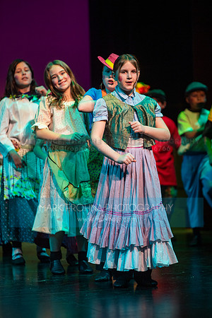 KM Wizard of Oz Munchkins-122