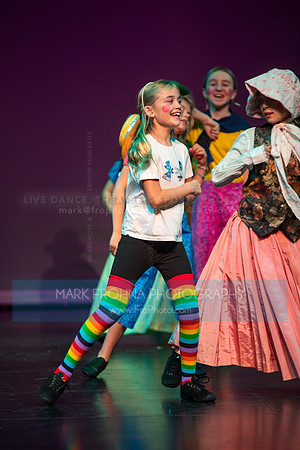 KM Wizard of Oz Munchkins-120