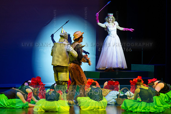 KM Wizard of Oz Live Show-99