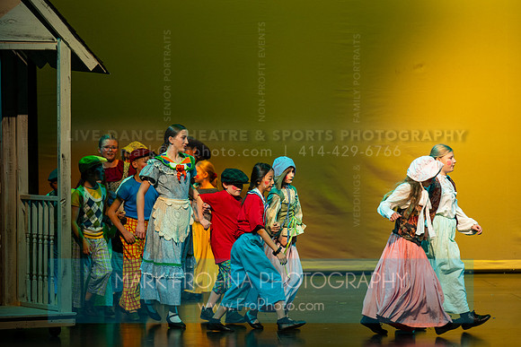 KM Wizard of Oz Live Show-69