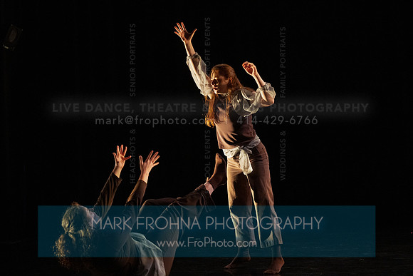 UWM New Dancemakers the tree hears me when I fall-22