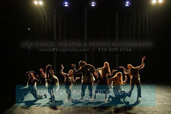 UWM New Dancemakers the tree hears me when I fall-4