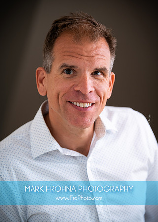 Randy Knaflic Headshot November 2022-28
