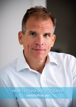 Randy Knaflic Headshot November 2022-26