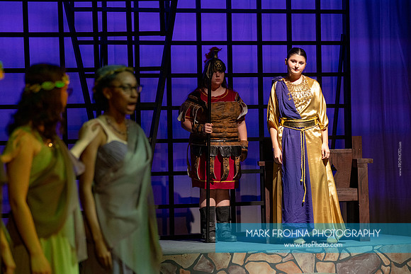 CMH Antigone 2025-21