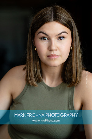 Emma Hipp Headshots 2025-20