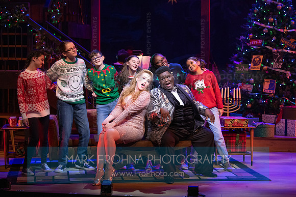 Skylight Jolly Holiday Highlights-21