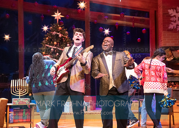 Skylight Jolly Holiday Highlights-17