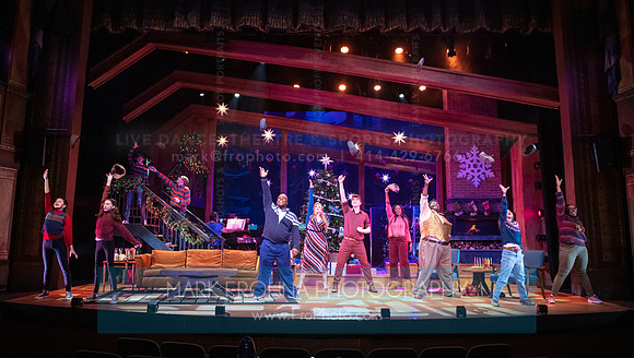 Skylight Jolly Holiday Highlights-10