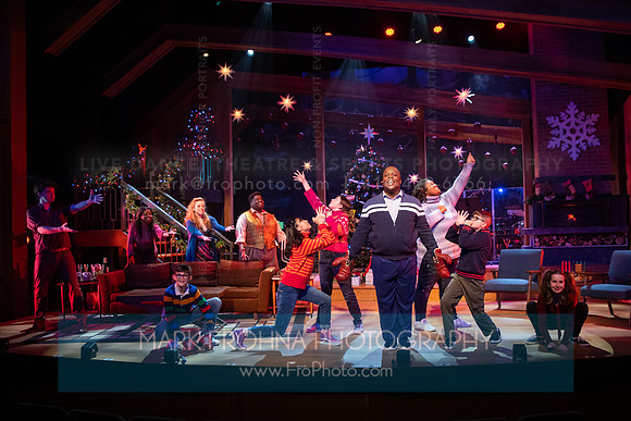 Skylight Jolly Holiday Highlights-51
