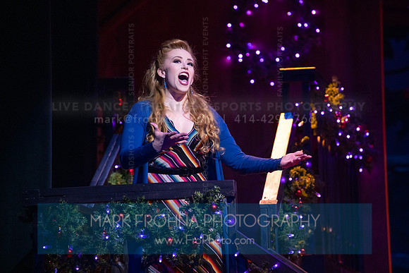 Skylight Jolly Holiday Highlights-47