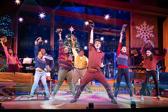 Skylight Jolly Holiday Highlights-46