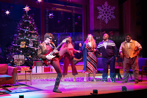 Skylight Jolly Holiday Highlights-43