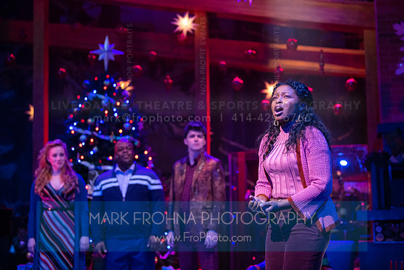 Skylight Jolly Holiday Highlights-37