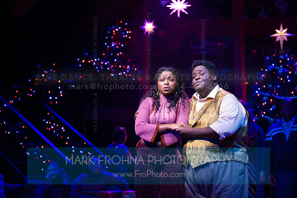 Skylight Jolly Holiday Highlights-38