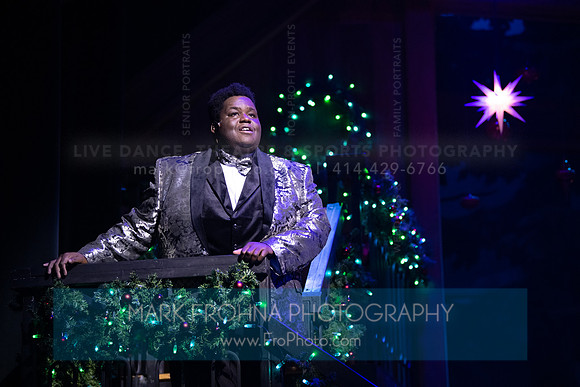 Skylight Jolly Holiday Highlights-123